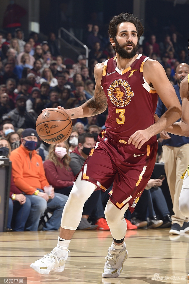 高海拔球场 高海拔球场