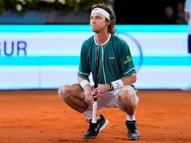 也让比赛变 也让比赛变